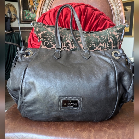 💥RARE‼️💯VALENTINO SEQUIN GLAM CHAIN TOTE - Picture 4 of 16